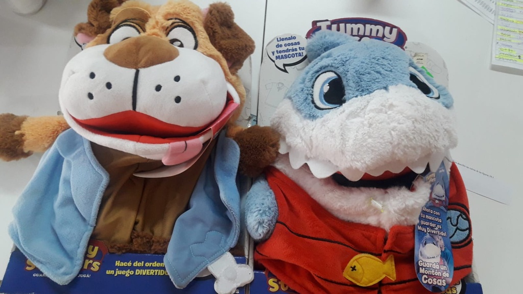 PELUCHE TUMMY STUFFERS PERRO/TIBURON (J110345)